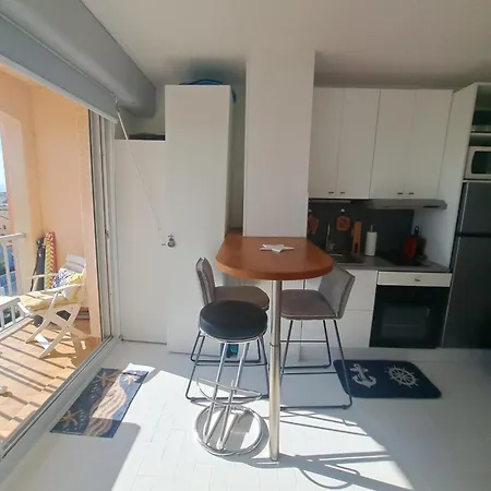 Barcares Residence Calme Plage Acces Direct Studio Agreable Et Frais 4 Couchages Disponible Jusqu Au 11 Juillet Apartament *